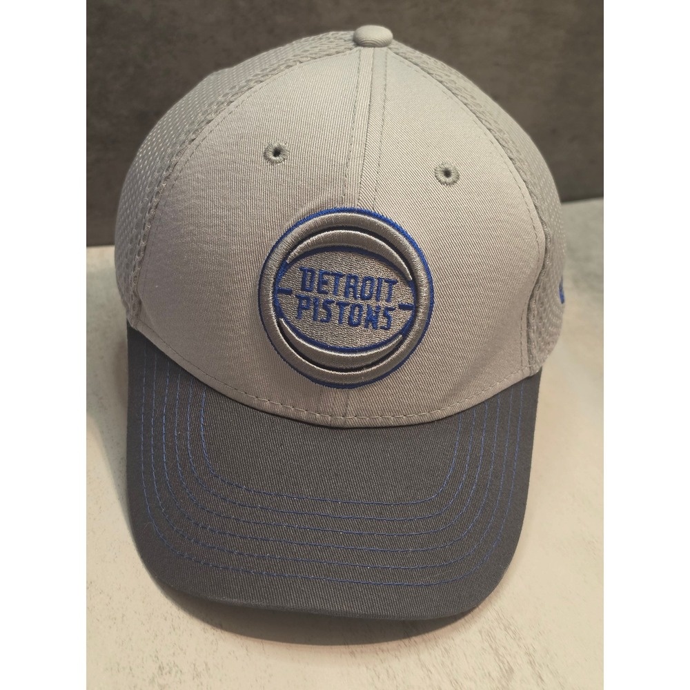 New Era 39THIRTY Detroit Pistons Gray Mesh Stretch Fit Hat Youth Kids NBA Cap